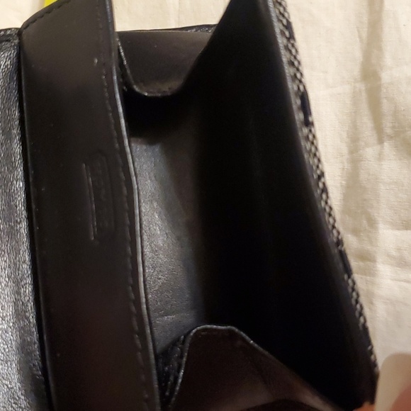 AUTHENTIC COACH COIN BAG - Picture 5 of 14